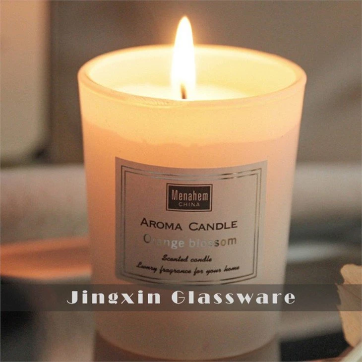 candle jar with white cup